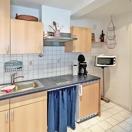 Vivien, Ostsee Huehnergott App 3 * Гёрен