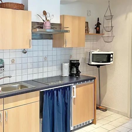 Vivien, Ostsee Huehnergott App 3 * Гёрен